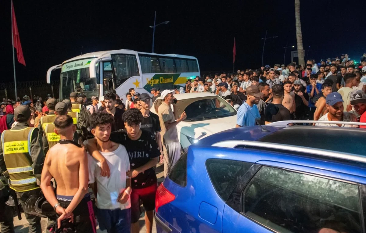 İspaniyada miqrantlarla polis arasında kütləvi toqquşmalar baş verib