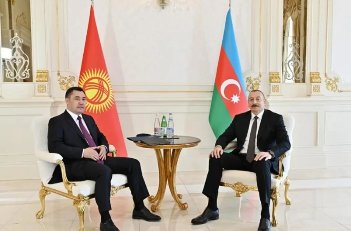 Azərbaycan Prezidentinin Qırğızıstan lideri ilə təkbətək görüşü keçirildi