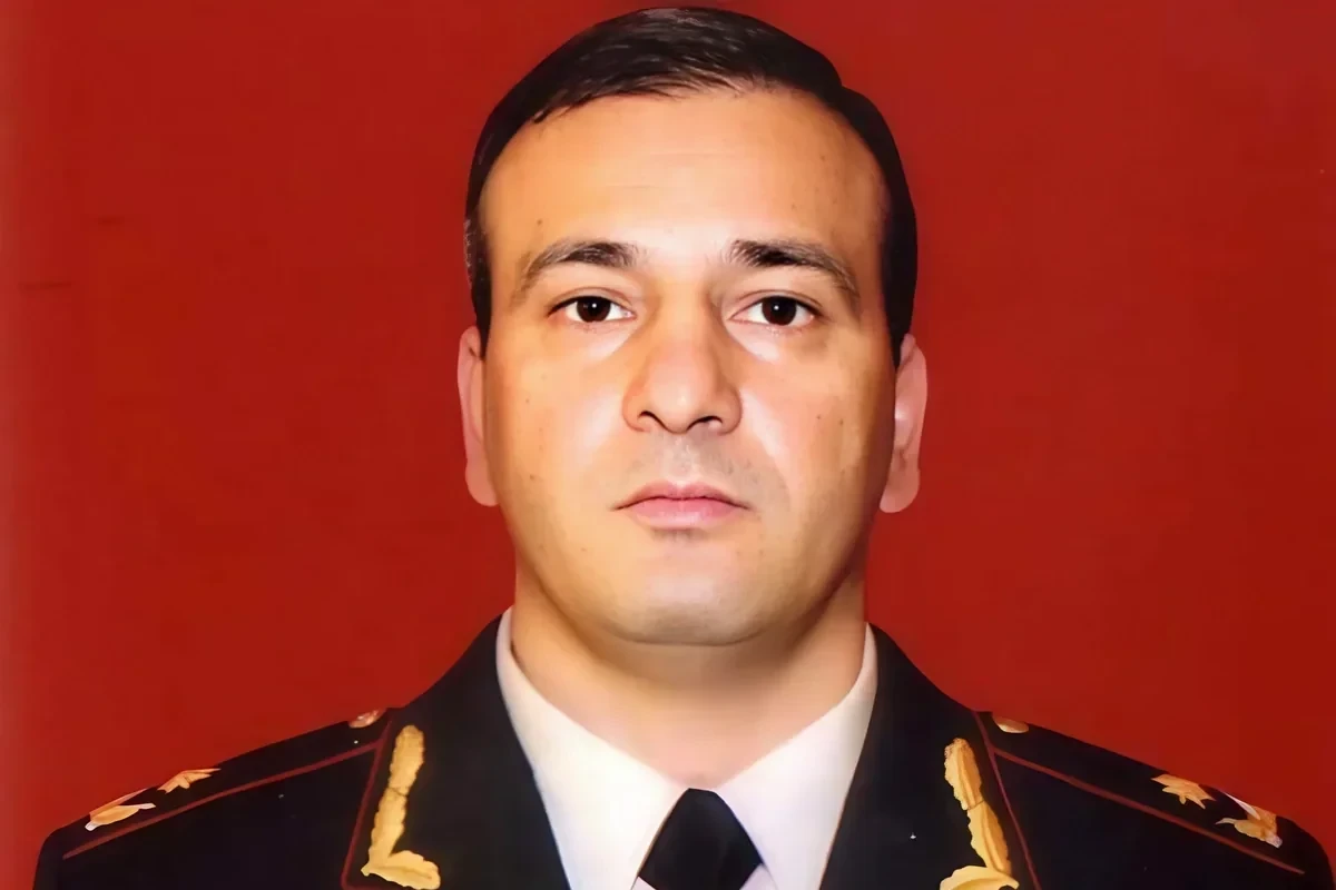 Polad Həşimovun çoxlarının bilmədiyi uşaqlığı - əmisi oğlu ilk dəfə açıqladı - FOTO