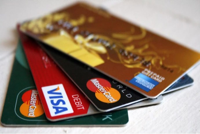 Bank kartları ilə bağlı TƏHLÜKƏ – Sərt qadağa TƏTBİQ OLUNACAQ?