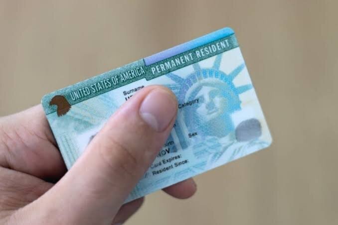 "Green card" almaq istəyənlərə pis xəbər - 100 min dollar təminat tələb ediləcək