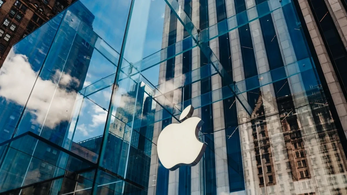 Apple вновь возглавила список самых дорогих компаний мира