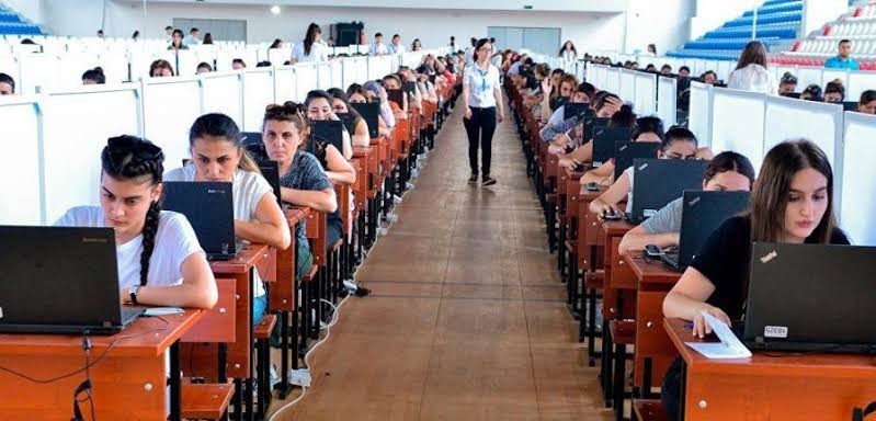Balakəndə 41 müəllimin  imtahanı yarımçıq qaldı -