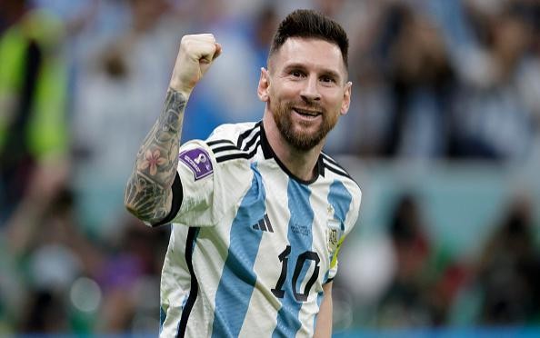 İrəli, Argentina! -