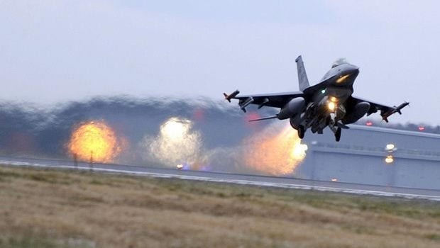 Ukraine strikes MiG-29, Pantsir-S1 at Russian airfield - Video