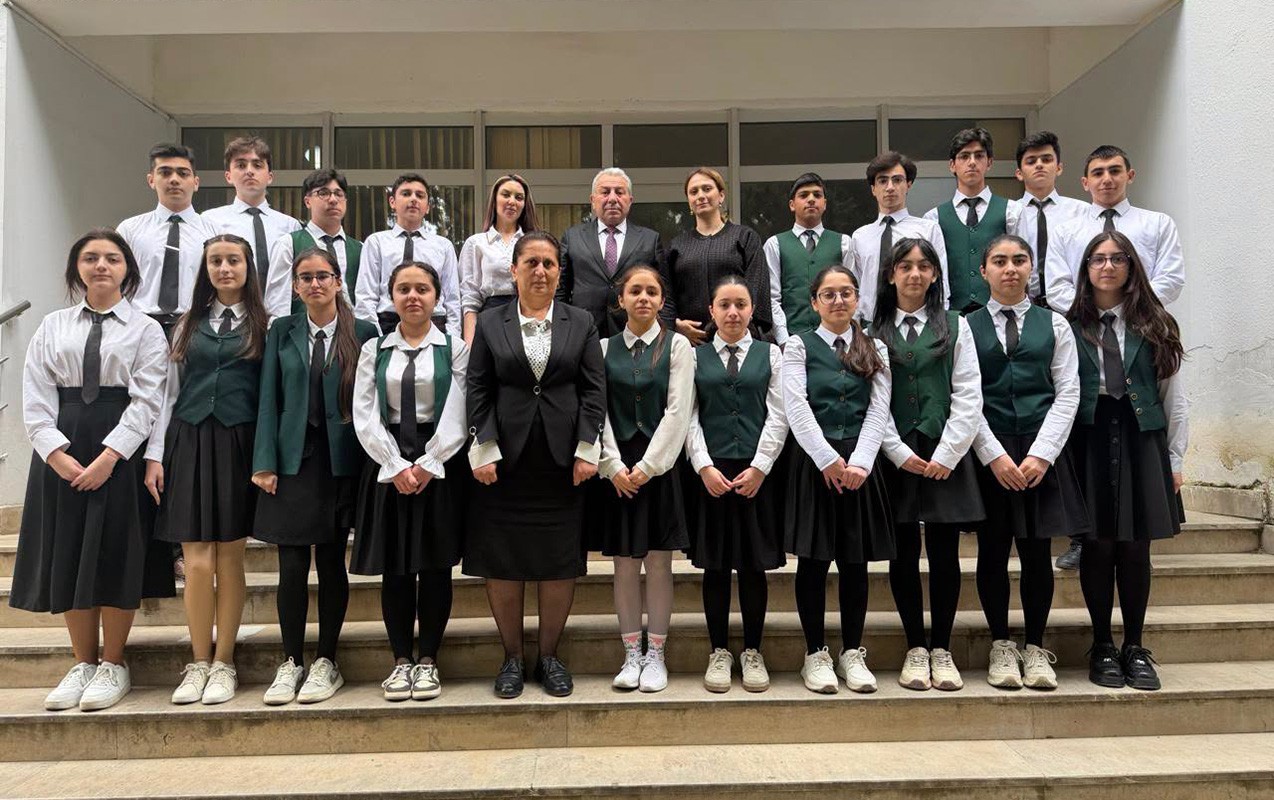 Gözü yüksəklərdə olan sinif...