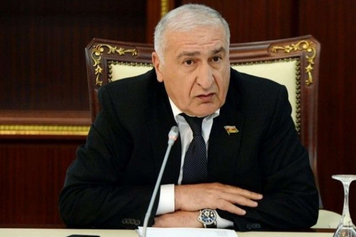 Sabiq deputatın dövlətə   1 milyondan çox borcu var