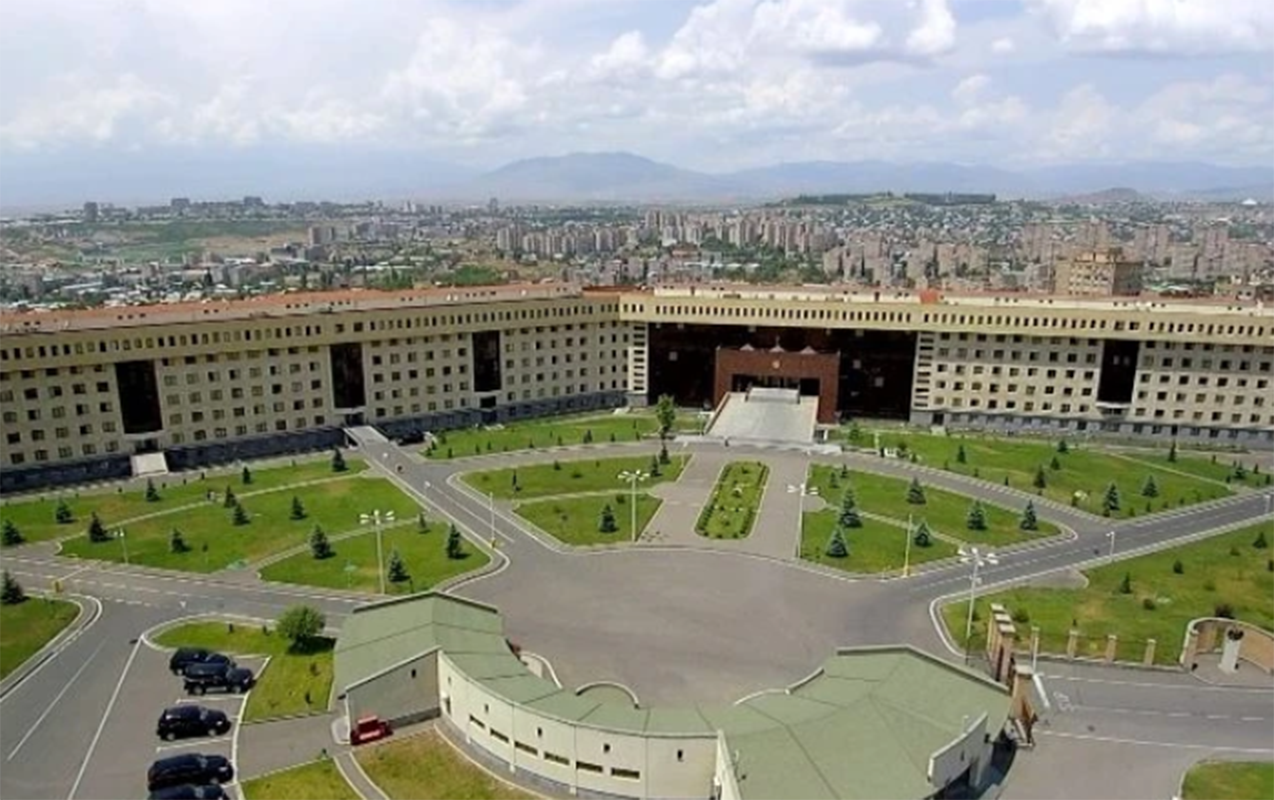 Ermənistan MN-də “cadugər ovu” - Generallar yola salınır