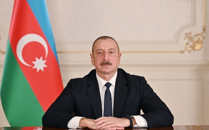 İlham Əliyevin sosial media hesablarında Buxaraya getməsinə dair video paylaşılıb