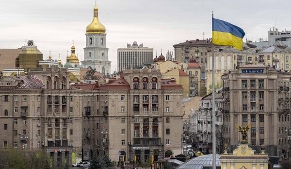 36 Azerbaijanis received Ukrainian citizenship this year