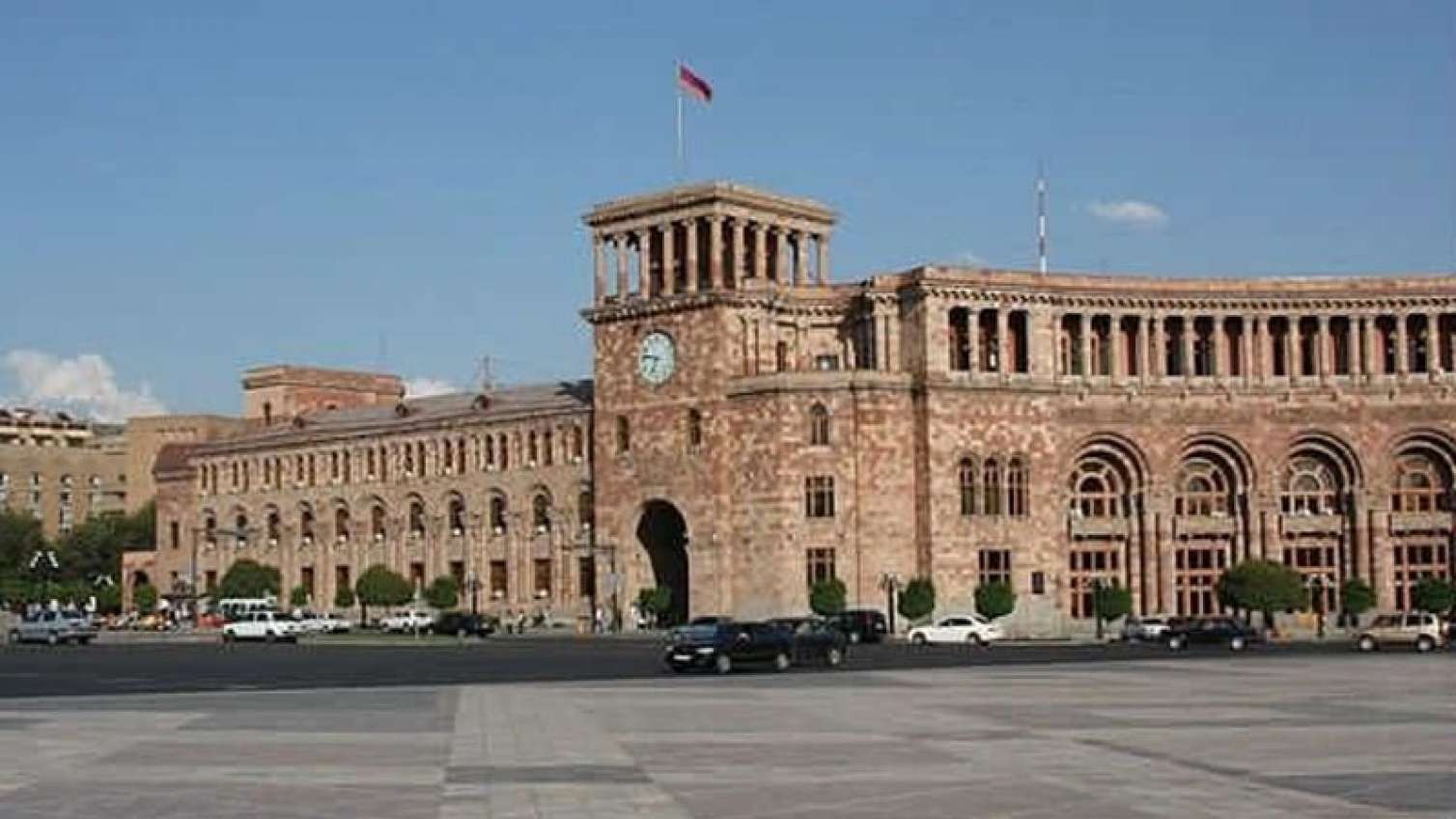 Ermənistan Azərbaycana 17 milyon dollar ödədi