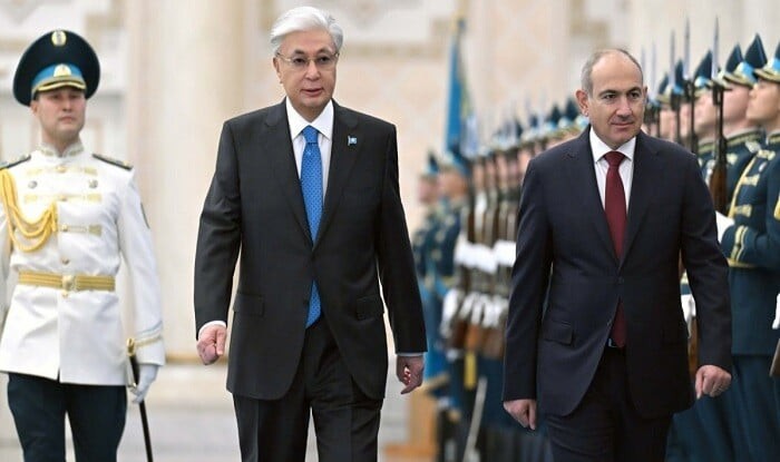 Токаев посетит Армению
