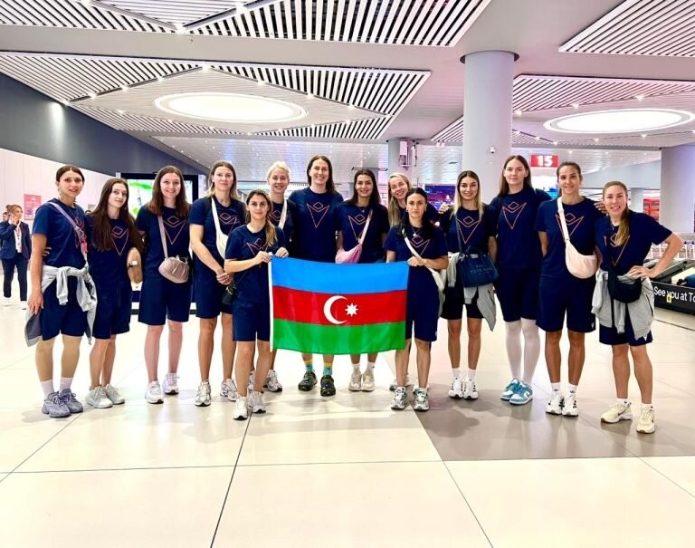 Millimiz Türkiyəyə yollandı
