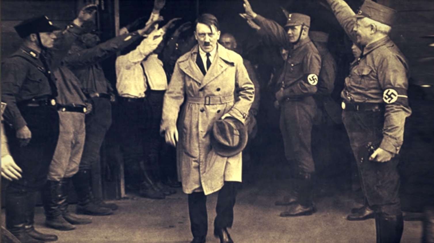 Hitlerin 42 milyon dollarlıq tapançası itdi –