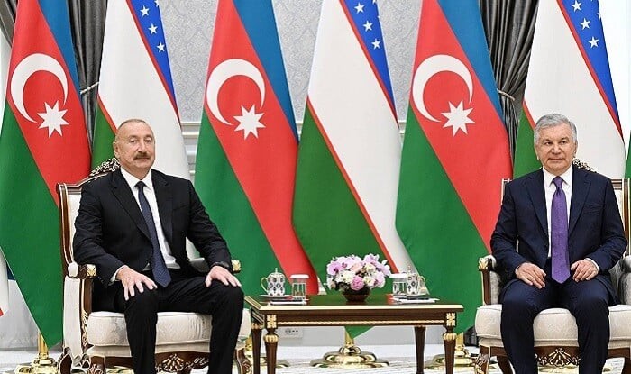 Aliyev, Mirziyoyev address press in Tashkent