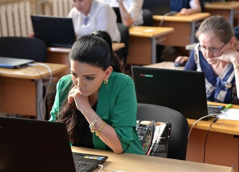 Стартует повторная сертификация учителей: зарплаты будут повышены