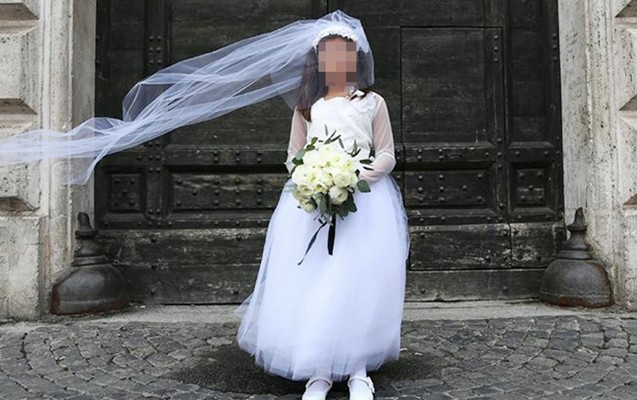 Valideynləri cehiz almağa getmişdi, 17 yaşlı qız sığınacağa qaçdı
