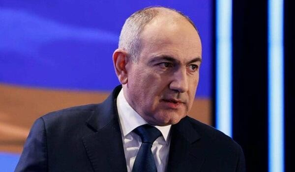 Pashinyan: New constitution should omit 1990 declaration