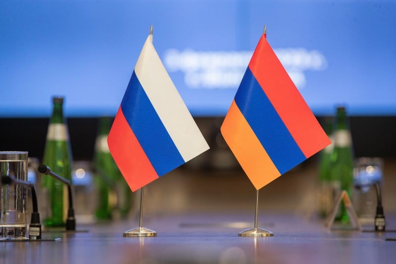 В МИД прокомментировали возможность введения Арменией визового режима с Россией