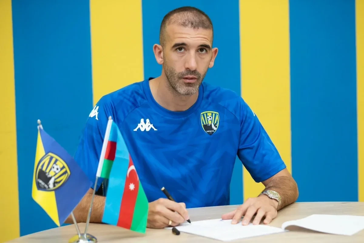"Kəpəz" albaniyalı futbolçunu heyətinə qatdı