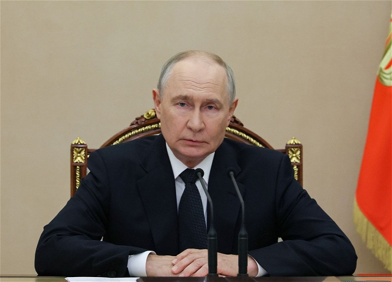 Путин ограничил доступ к данным ТЭК