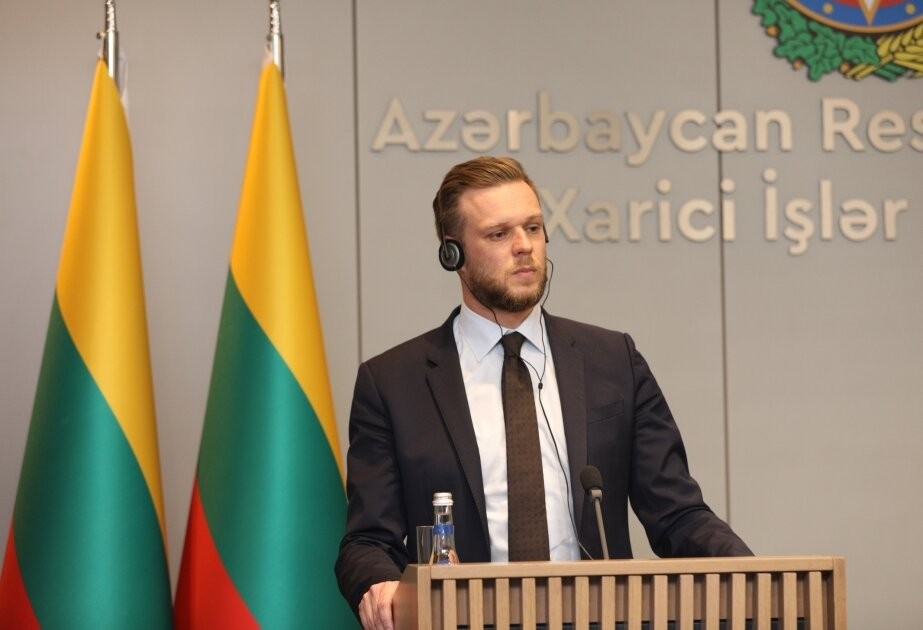 Keçmiş xarici işlər nazirindən proqnoz: Avropa yeni müharibəyə doğru irəliləyir