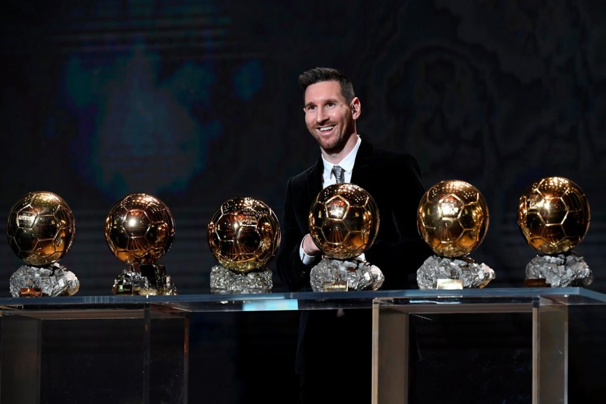 Messi 17-ci dəfə "Qızıl top" mükafatına namizəd göstərildi