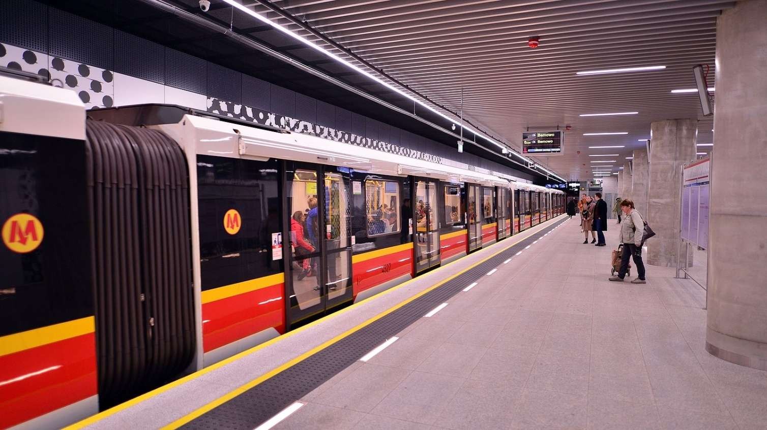 Metrolarda vahid gediş haqqı sistemi başa çatır