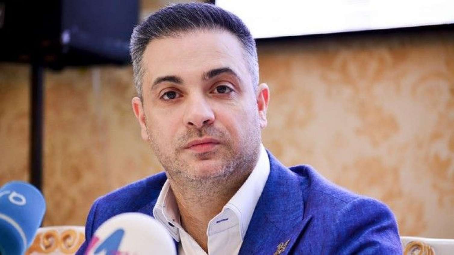 Rüfətin qızı tələbə oldu:   İcazə vermədim