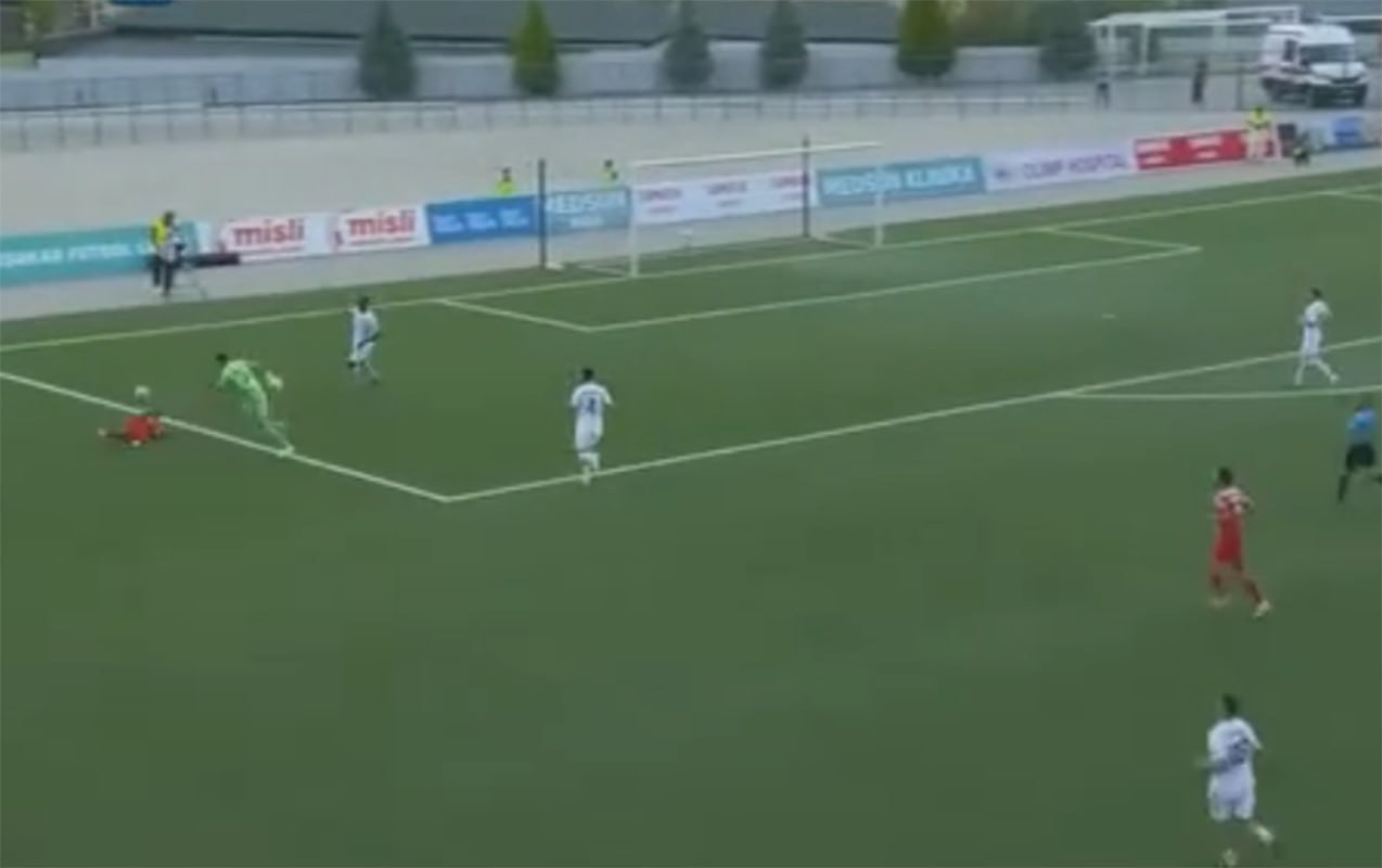 “Təmiz qolumuz sayılmır, qapımıza gülünc penalti təyin olunur” -