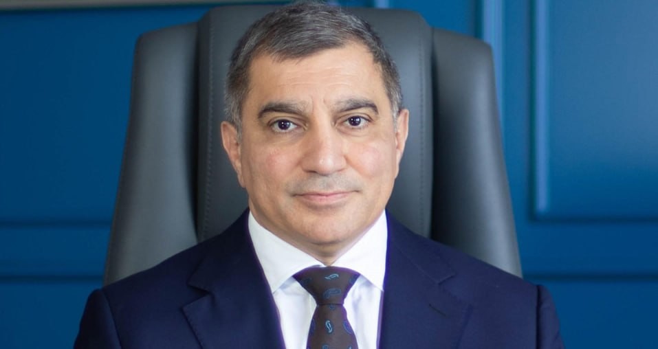 Ruslan Əlixanov vəzifəsindən azad edildi