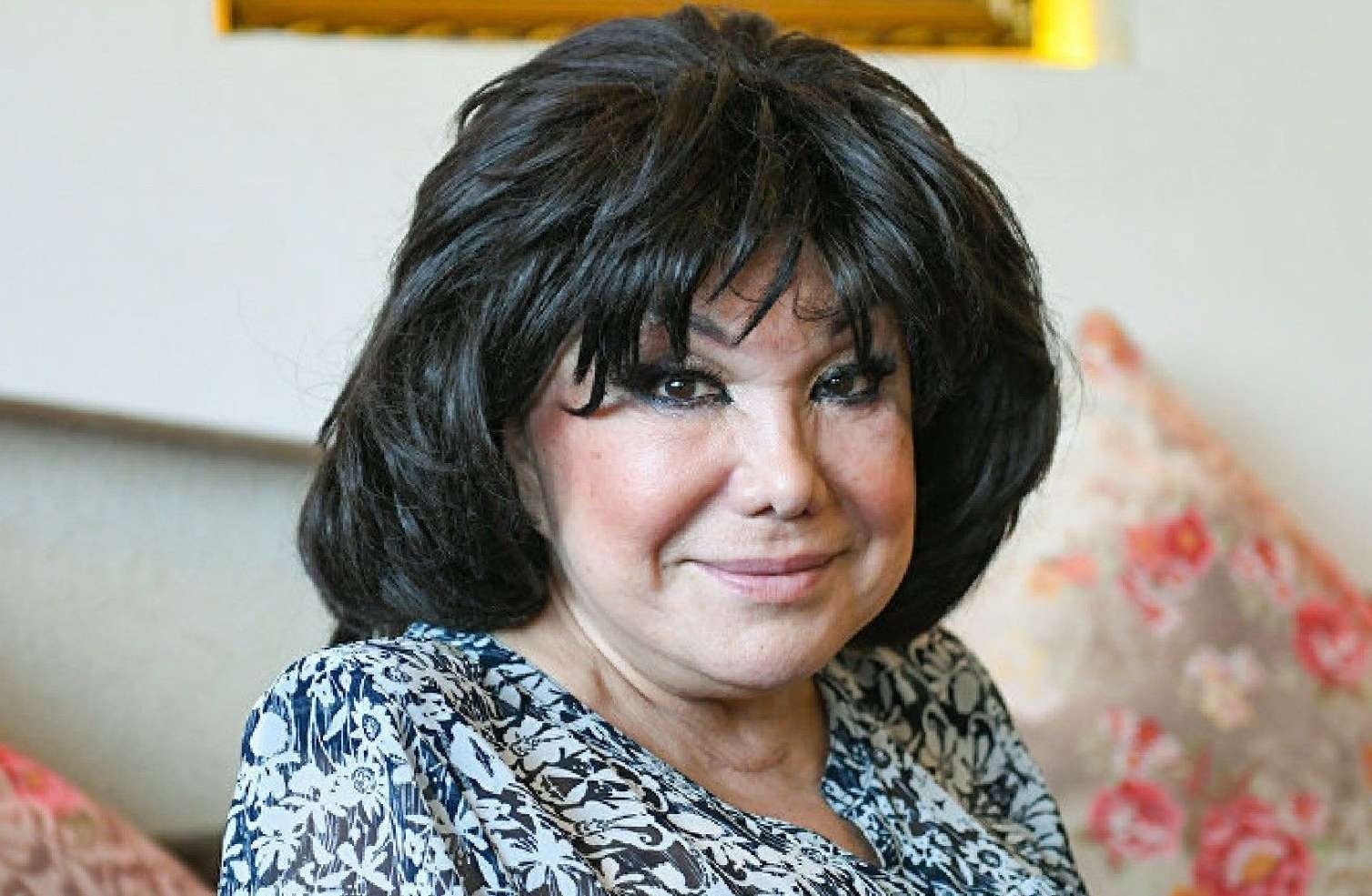Flora Kərimova nazirlərə müraciət etdi