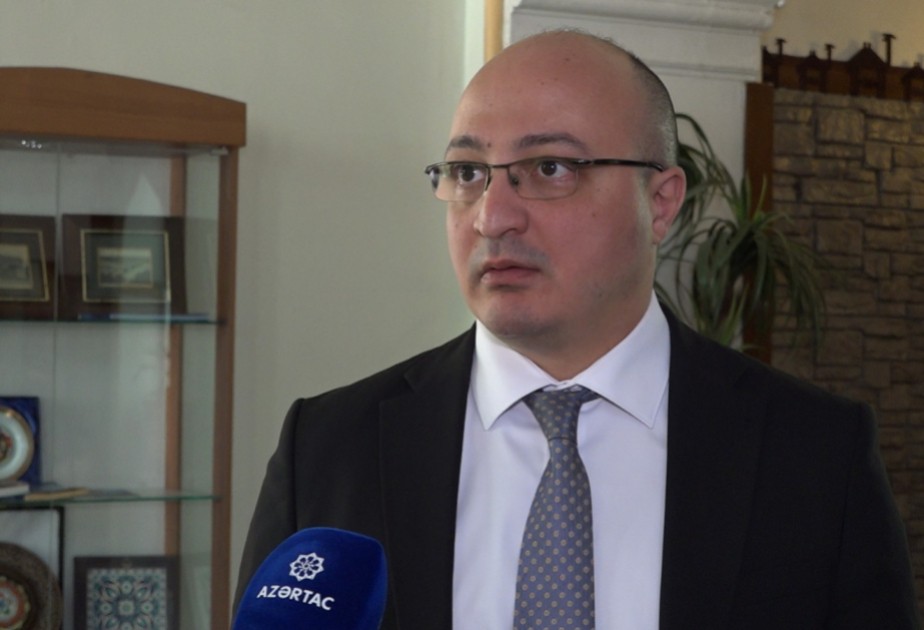 Azərbaycan Ermənistana mövcud vəziyyətdən çıxış yolunu göstərən siyasi jestlər edir - ŞƏRH