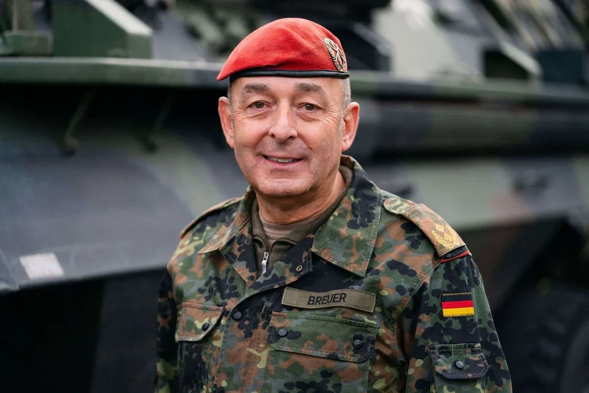 Almaniyalı general NATO Hərbi Komitəsinin yeni rəhbəri seçilib