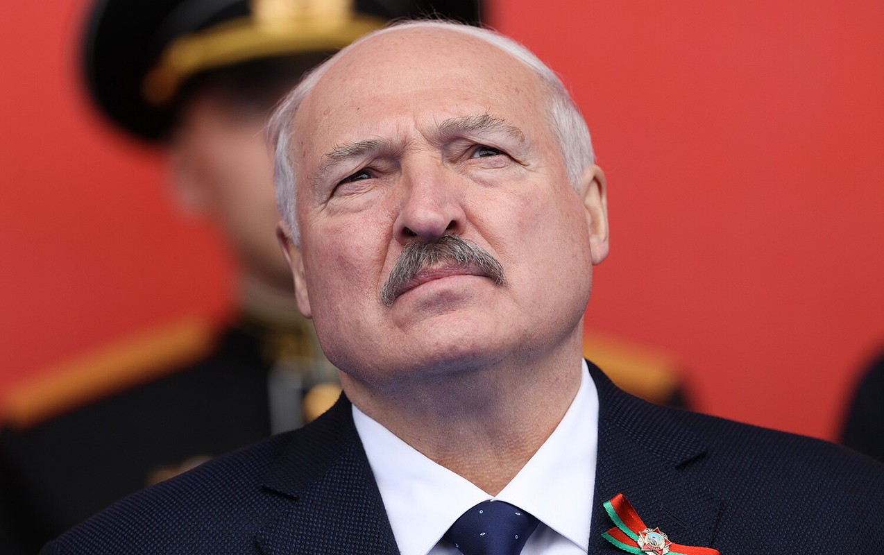 “Ölkəni kazinoya çevirmisiniz, elə bilirlər ailəmindir” -