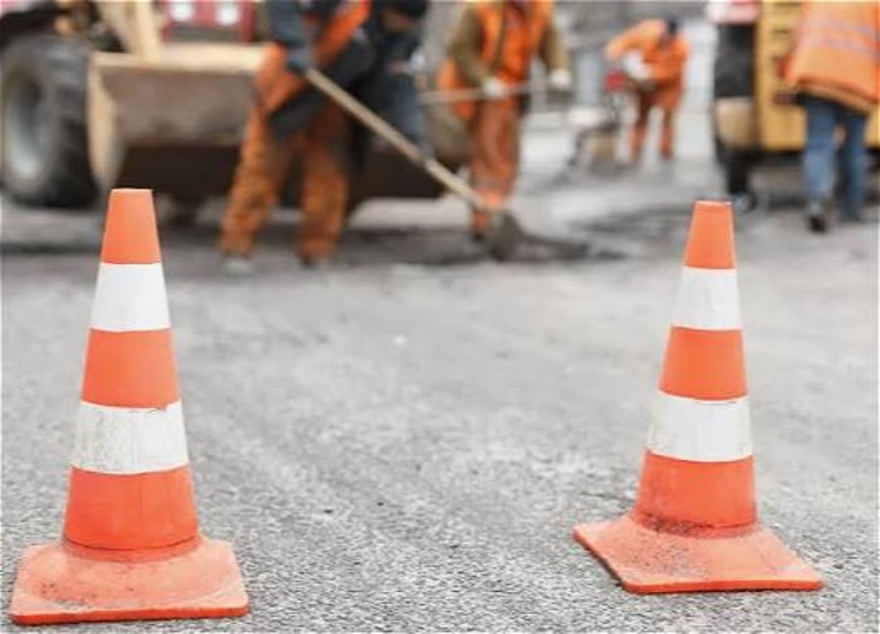 В Хатаинском районе Баку ограничат движение на трех улицах