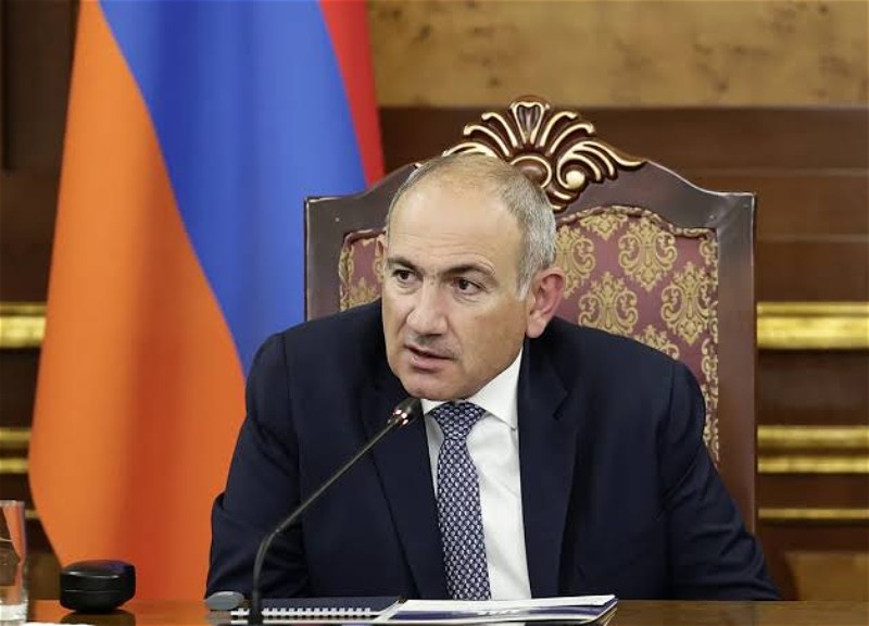 Пашинян пригрозил забрать «даже обувь» у бывших чиновников