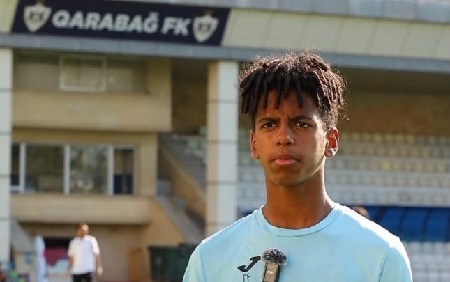 Atası nigeriyalı, anası azərbaycanlı olan futbolçu –