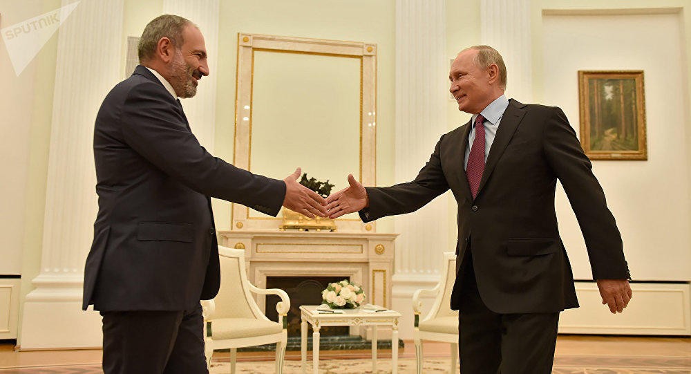 Путин встретился с Пашиняном