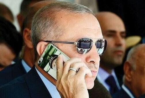 Erdogan, UAE president discuss regional tensions by phone