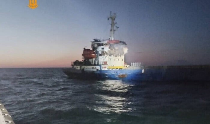 Two Azerbaijani sailors killed in drone attack - Video