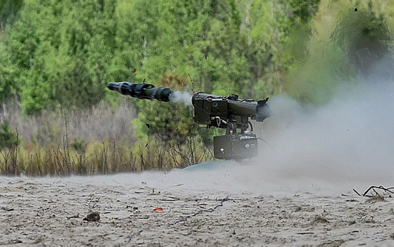 Ukrayna yeni zenit raketini Polşada təqdim etdi