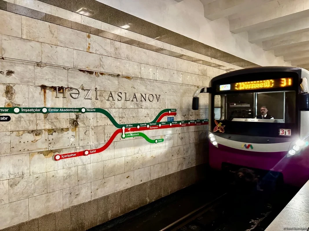 Metroda "qırmızı xətt" üzrə qatarlar əvvəlki qaydada hərəkət edəcək