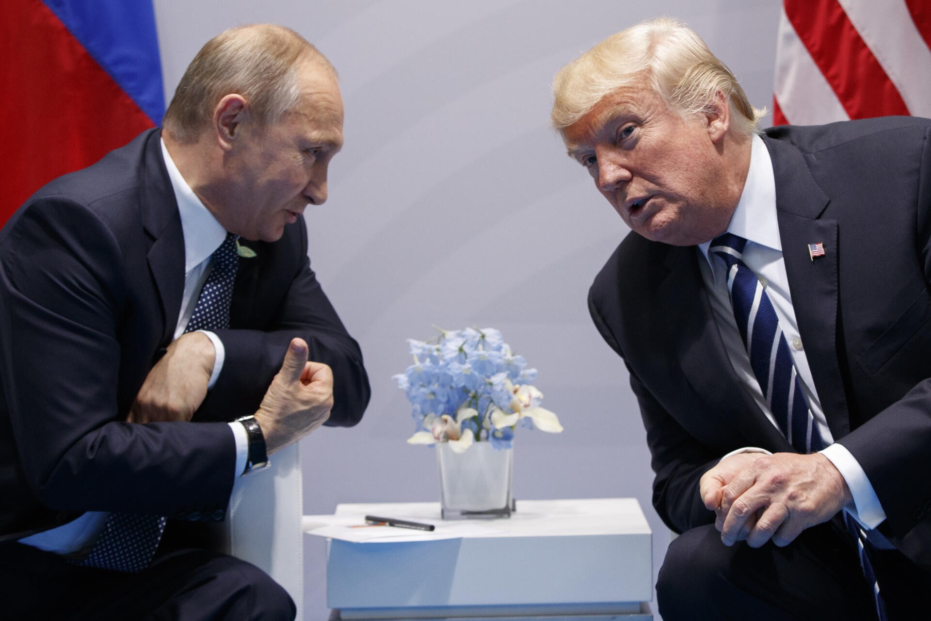 Putindən Trampa təklif: Üçümüz orada görüşək