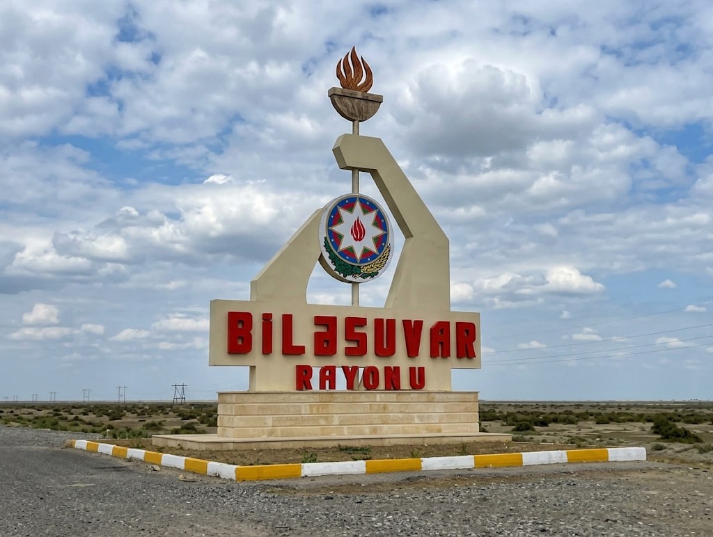 Biləsuvarda 17 yaşlı qızın meyiti