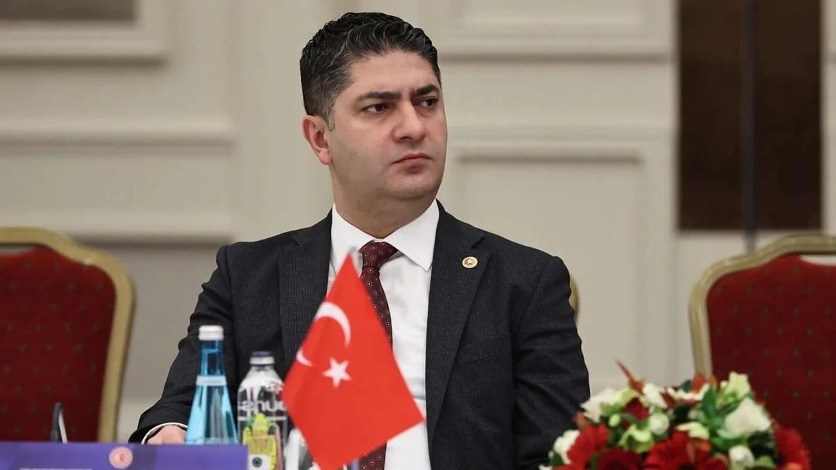 MHP sədrinin müavini: "Cənab Əliyev cəsur və qüdrətli liderdir" - Foto