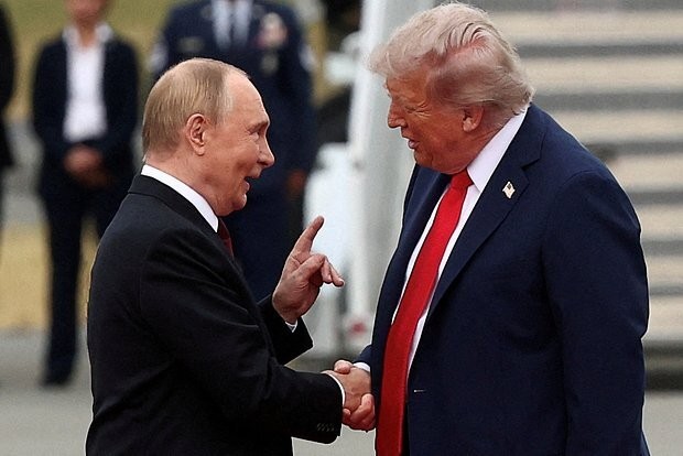 Tramp tezliklə Putinlə danışa bilər
