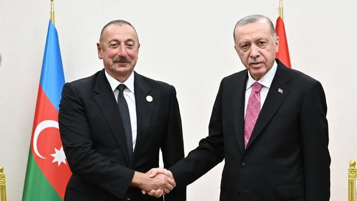 Liderlərin qoruduğu qardaşlıq: Azərbaycana qarşı kampaniya kimə xidmət etdi?
