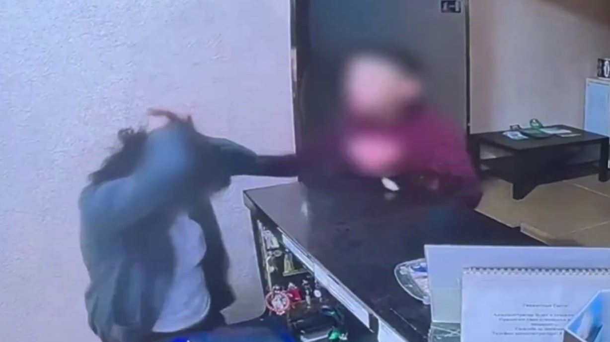 Sərxoş kişi 67 yaşlı qadını vəhşicəsinə döydü –