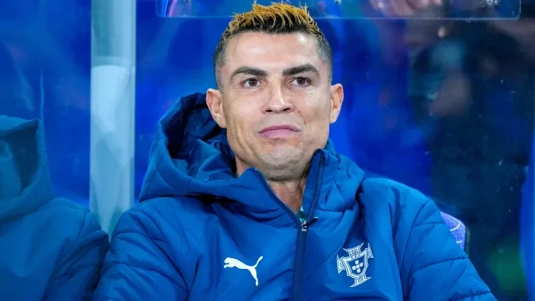 Ronaldo cəzalandırılmasına belə reaksiya verdi -